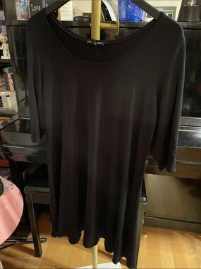 Eileen Fisher Black Scoop Neck Tunic